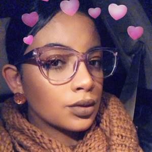 Meet your Posher, Glory